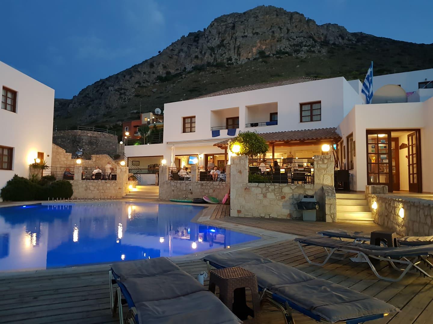 Amazones Village Suites Herszonisszosz Kültér fotó