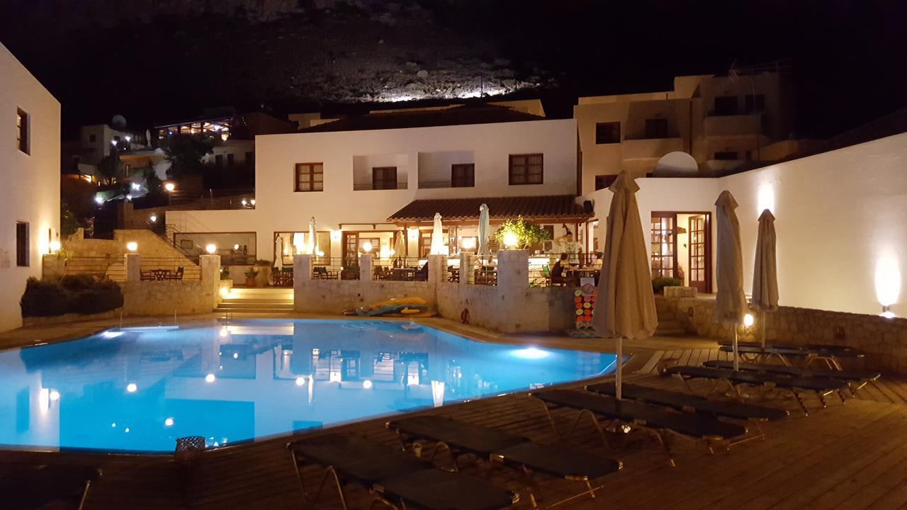 Amazones Village Suites Herszonisszosz Kültér fotó